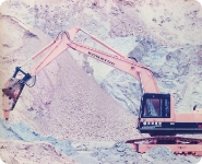 五條砕石場全景