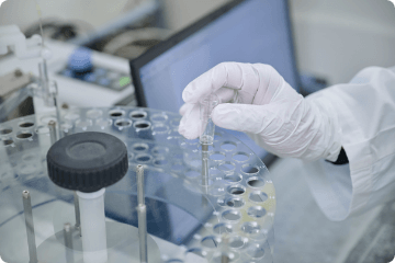 安心・安全を確認する「公定法分析機器」